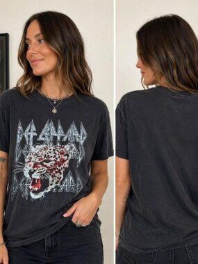 Women's Black Def Leppard Tshirt Size XXL